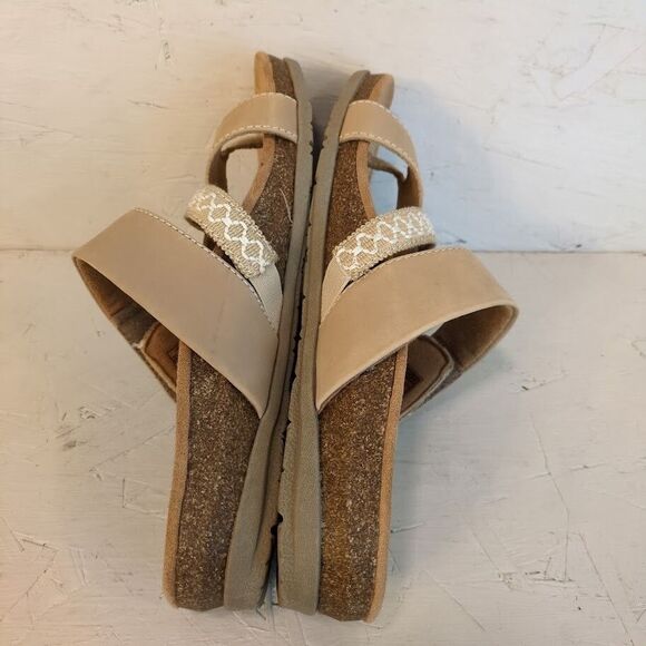 Earth Origins 9M Women's Wheat Beige Nubuck Toe-Post Slide Sandals Ossi - Picture 8 of 10